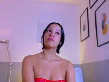 Cutepetitee  live sex cam