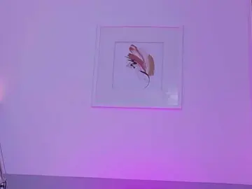 Cutepetitee  live sex cam