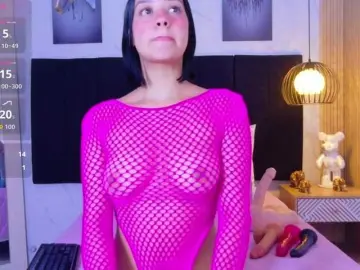 Cutepetitee  live sex cam