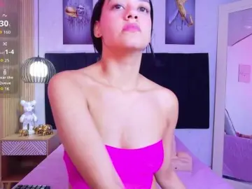 Cutepetitee  live sex cam