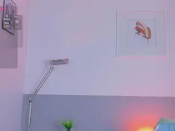 Cutepetitee  live sex cam