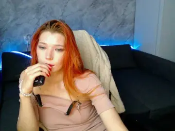 Astarta  live sex cam