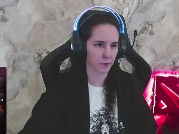 IrwiTomboy  live sex cam