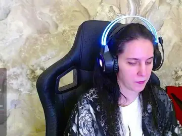IrwiTomboy  live sex cam