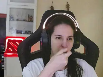 IrwiTomboy  live sex cam