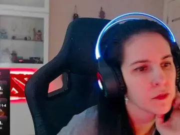IrwiTomboy  live sex cam