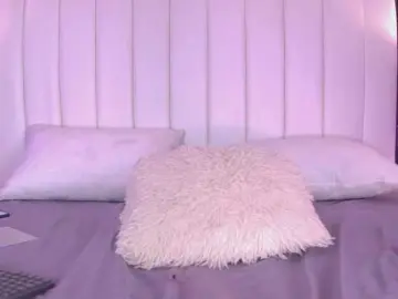 NicolleSweett04  live sex cam