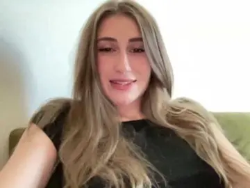 Walkiria19  live sex cam