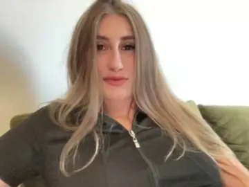 Walkiria19  live sex cam
