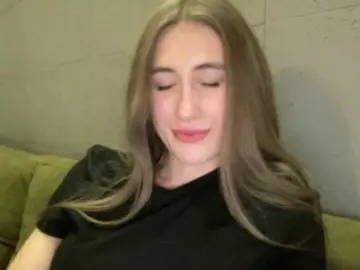 Walkiria19  live sex cam