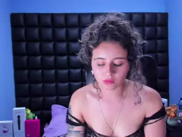 Tinylove  live sex cam