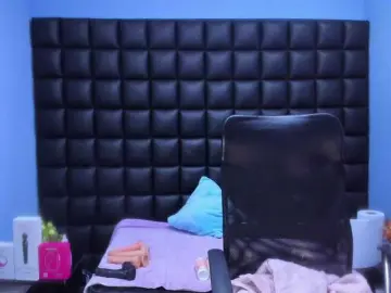 Tinylove  live sex cam