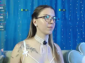 -Moonlyss-  live sex cam