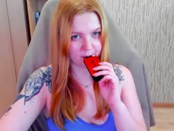 AnitaVine  live sex cam