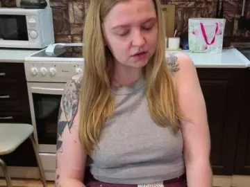 AnitaVine  live sex cam
