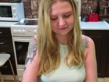 AnitaVine  live sex cam