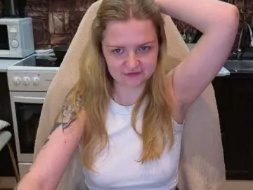 AnitaVine  live sex cam
