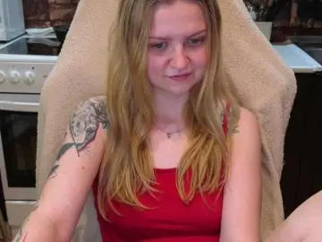 AnitaVine  live sex cam