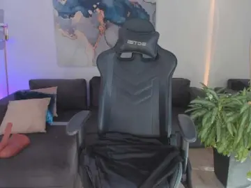 ChloeManson  live sex cam