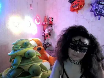 Kiki-Rich  live sex cam