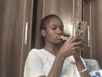 Sexylina25  live sex cam