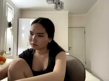StaceeHurley  live sex cam