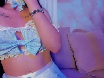 Kattyqueenn  live sex cam