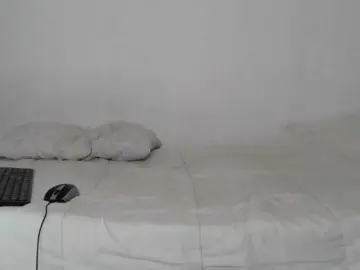 AshleyT255  live sex cam
