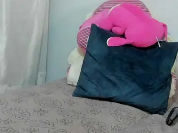 BrendaXiomy  live sex cam