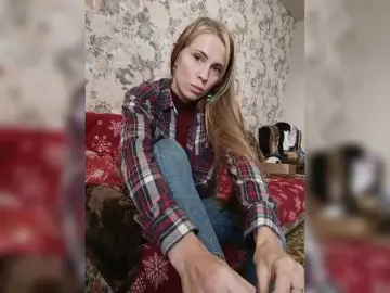 Marina-9819  live sex cam