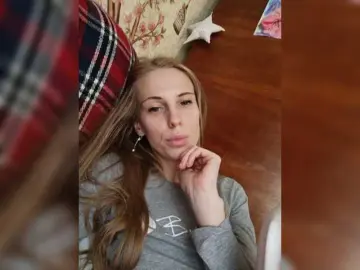 Marina-9819  live sex cam