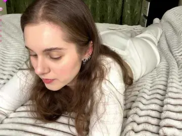 MiaBlankot  live sex cam