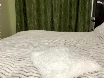 MiaBlankot  live sex cam