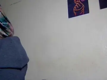 Kimzey  live sex cam
