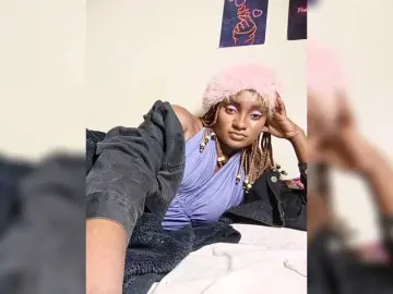 Kimzey  live sex cam