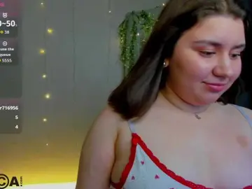 Maya-Raay  live sex cam