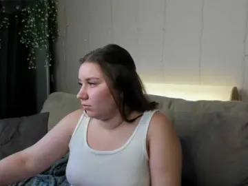 Maya-Raay  live sex cam