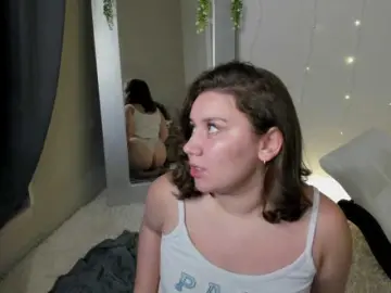 Maya-Raay  live sex cam