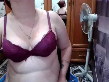 SophieNightAh  live sex cam