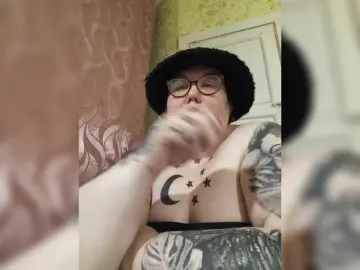 Svetlanka86  live sex cam