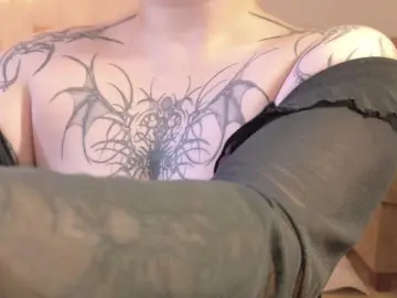 Yuriko-May  live sex cam