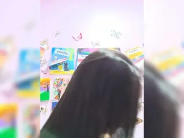 Roussemelinda  live sex cam