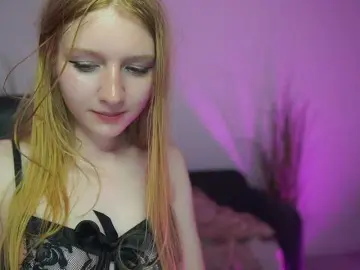 DirtyChloe18  live sex cam