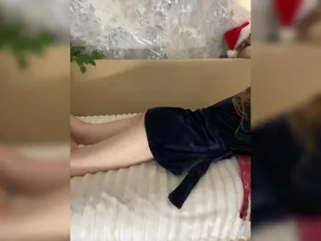 Incredible123  live sex cam