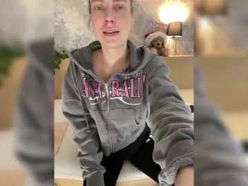 Incredible123  live sex cam