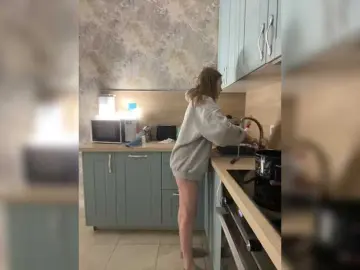 Incredible123  live sex cam