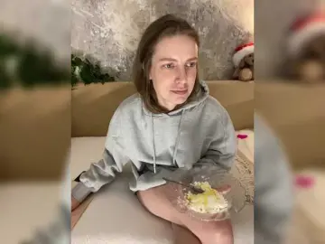 Incredible123  live sex cam