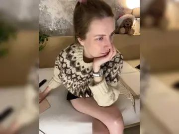 Incredible123  live sex cam