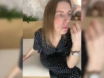 Incredible123  live sex cam