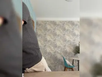 Incredible123  live sex cam